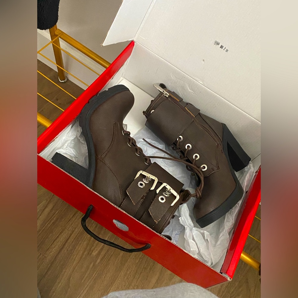 Guess Boots